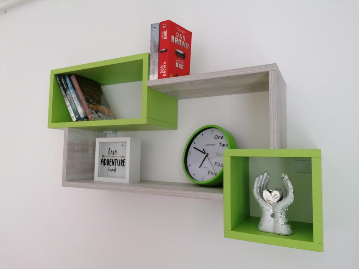 Ama Apartament Cu Terasa 50 Mp & Parcare Brasov Luaran gambar