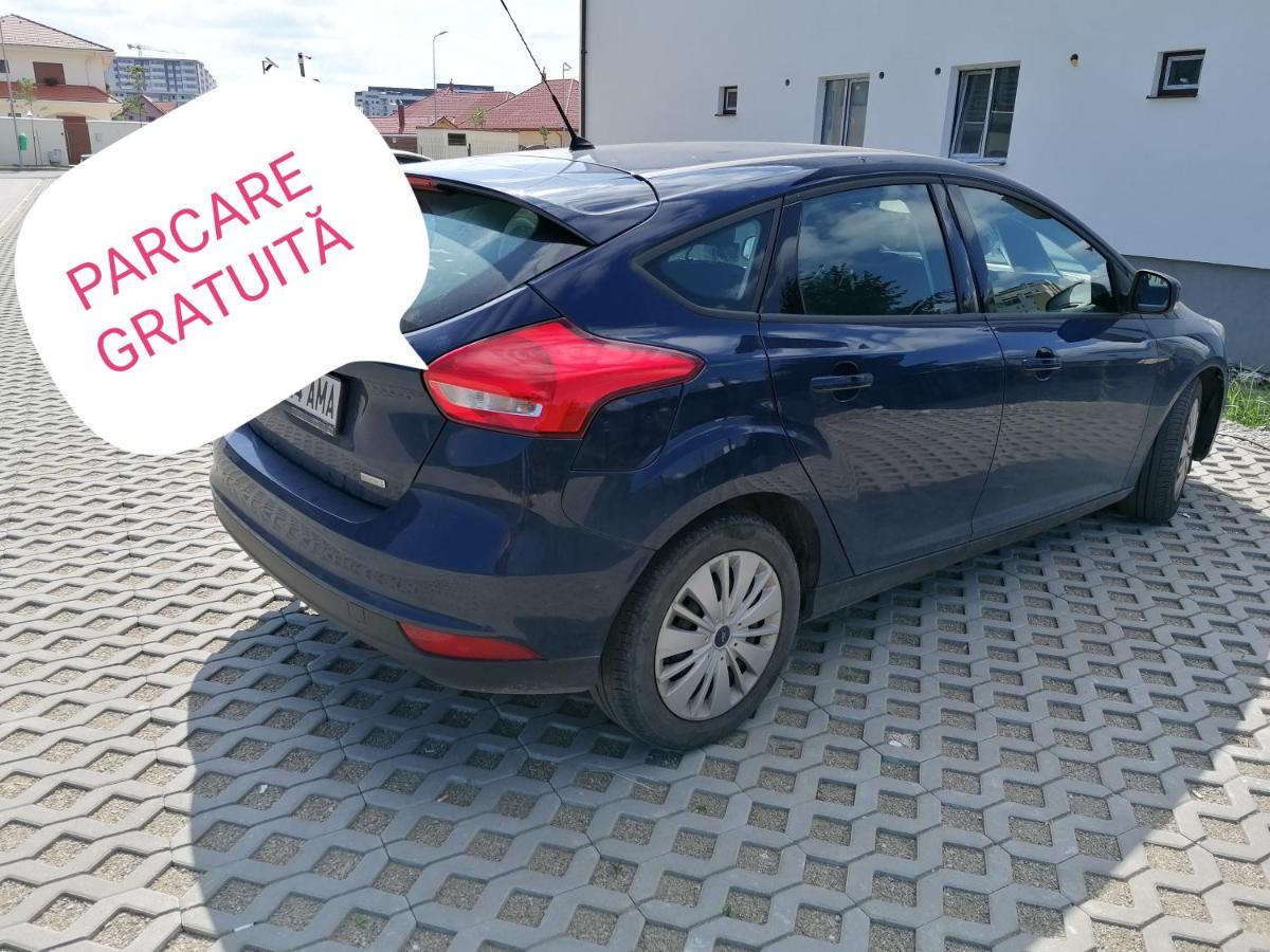 Ama Apartament Cu Terasa 50 Mp & Parcare Brasov Luaran gambar